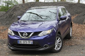 Nissan Qashqai 2 - Essai sur Vivre Auto