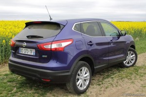 Nissan Qashqai 2 - Essai sur Vivre Auto