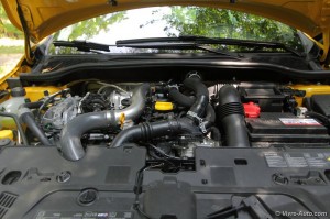 Renault Clio RS 4 moteur - essai Vivre Auto