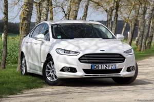 Essai Ford Mondeo Hybrid - Vivre Auto