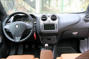 vivre-auto-alfa-romeo-mito-quadrifoglio-verde-essai-22