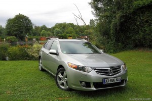 vivre-auto-honda-accord-tourer-i-dtec-150-2010-essai-01