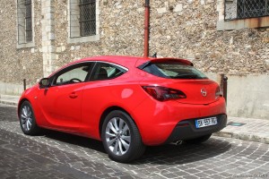 vivre-auto-opel-astra-gtc-cdti-165-essai-11