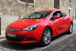 vivre-auto-opel-astra-gtc-cdti-165-essai-12