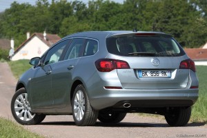 vivre-auto-opel-astra-tourer-cdti-160-essai-43