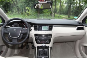 vivre-auto-peugeot-508-hdi-140-essai-33