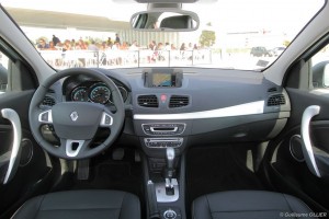 vivre-auto-renault-fluence-ze-essai-10