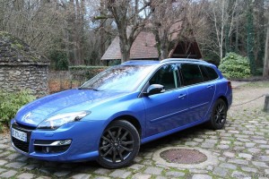 vivre-auto-renault-laguna-estate-gt-dci-180-essai-10