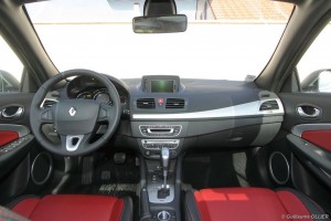 vivre-auto-renault-megane-cc-dci-110-essai-38