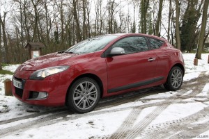 vivre-auto-renault-megane-coupe-dci-110-edc-essai-22