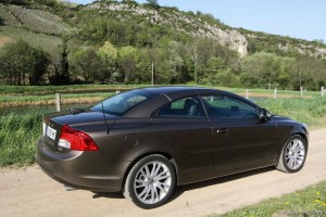 vivre-auto-volvo-c70-d4-essai-25