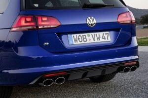 Volkswagen Golf SW R (2015) - Vivre Auto