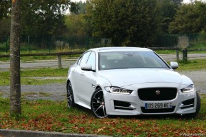 Jaguar XE 2.0T - essai Vivre-Auto