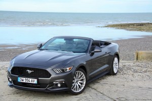 Essai Ford Mustang Convertible Ecoboost - Vivre-Auto