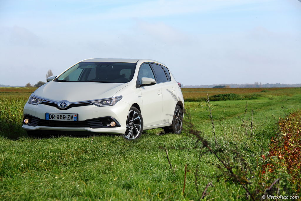 toyota auris hybrid pris #3 toyota auris hybrid pris #3